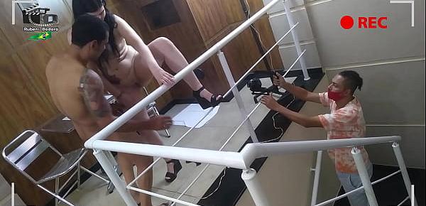  Bastidores Atriz novinha  deixa ator Bettoh Fitness  doido de tesão, em cena bareback . ( Completo no xvideos red )